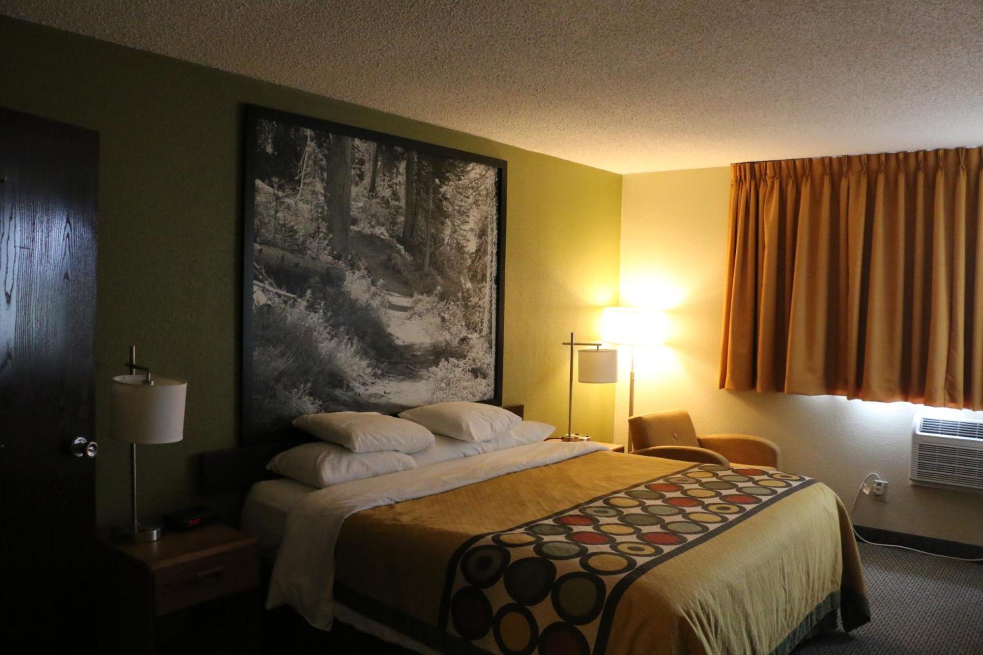 Super 8 By Wyndham Windsor/Madison North Hotell Rum bild